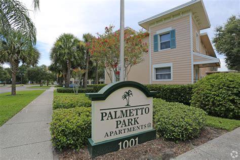 Palmetto park apartments. Find an apartment with a garage for rent in Palmetto Park and protect your car from weather hazards, wear and tear, and break-ins. Skip the stress of flying branches and strong winds and opt to store your car in a safe, dry location. Not only do parking garages provide peace of mind, but they may also help you qualify for auto insurance deductions. 