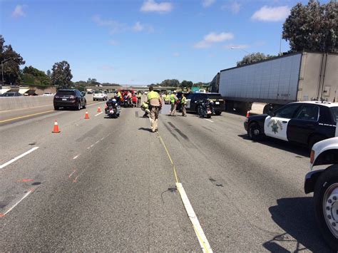 Palo Alto: Motorcyclist dies in Highway 101 crash