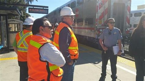Palo Alto: Service resumes after person dies in Caltrain collision