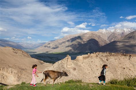 Pamir Mountains, the Crossroads of History - New York Times