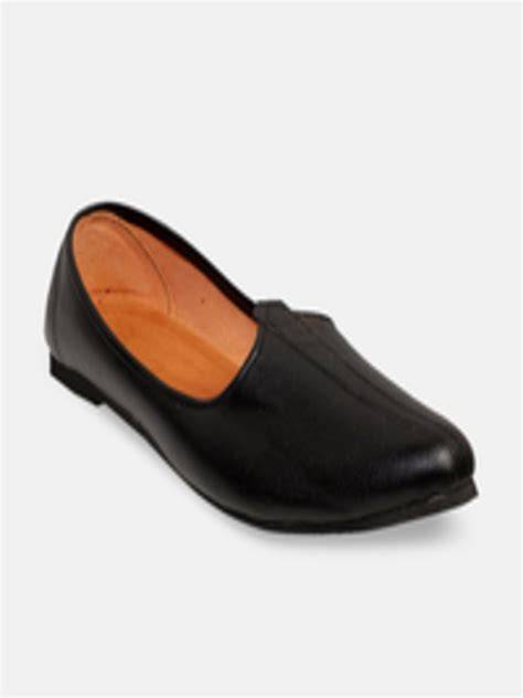 Panahi shoes