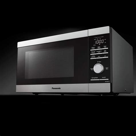 Panasonic NN-SD67LS 1100W with Genius Sensor Cook …