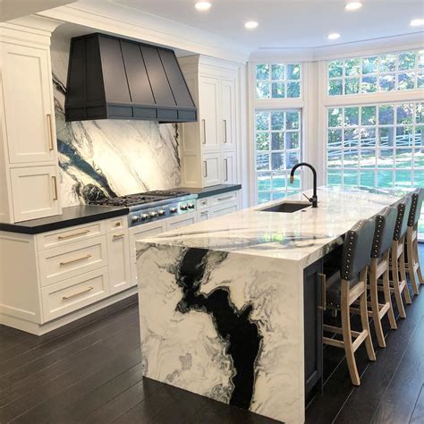 Panda cabinets. Browse photos of cabinets painted color: sw panda white on Houzz and find the best cabinets painted color: sw panda white pictures & ideas. 