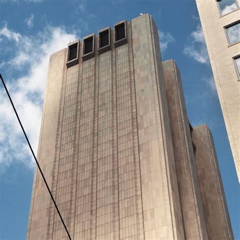 Panel A Skyscraper With No Windows On 33 Thomas Street with Addison