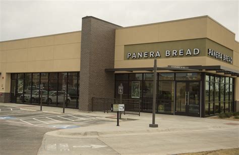  Knoxville - N Broadway Street NE @ Woodrow Dr. 4893 N Broadway Street NE. Knoxville, TN 37918. Get Directions Location Info. 15% OFF GIFT CARDS. Browse all Panera Bread locations in Knoxville to find soup, salad, bakery, pastries, coffee near you. Dine-in, pickup, and delivery. 