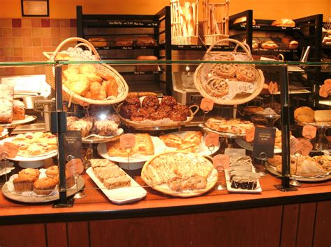 Paneria. Panera Bread offers a variety of sandwiches, salads, soups, pastries, and coffee drinks for a fast meal or catering. Join MyPanera to get free treats, delivery, and unlimited sip club access. 