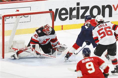 Panthers have 4-goal 3rd in 4-2 comeback win over Devils