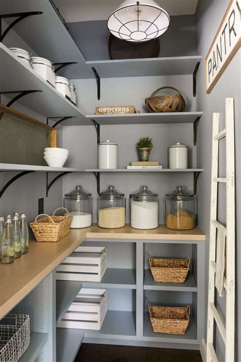 Pantry shelf ideas. Built-in shelving is stylish and convenient—placing your food, appliances, oils, seasonings, and baking essentials within arm’s reach. You can build pantry shelves for around $500 to $1,000 to create a built-in look that will keep your kitchen essentials organized. You could also design a custom pantry with built-in … 