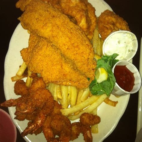 Pappadeaux Seafood Kitchen, Bedford: See 259 unbiased reviews of Pappadeaux Seafood Kitchen, rated 4 of 5 on Tripadvisor and ranked #3 of 140 restaurants in Bedford..