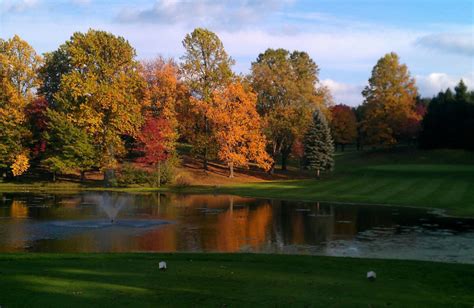 Paradise Lake Golf Course