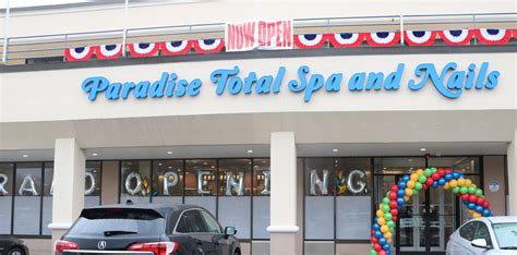 Paradise Total Spa & Nail is located at 