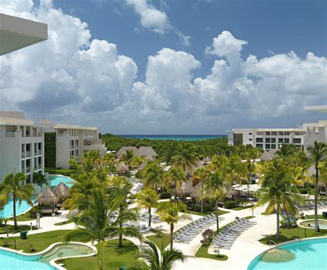 Paradisus playa del carmen reviews. Dec 8, 2020 ... Come along with us for a full tour of Paradisus Playa del Carmen. This resort is huge and has something for everyone! A beautiful courtyard ... 