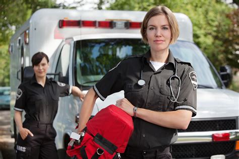 Paramedic coach. You must complete two programs before applying for your paramedic license: a state-approved EMT course and a CAAHEP-accredited paramedic program. Depending on the program, the EMT course generally takes around twelve weeks to complete. The CAAHEP-accredited paramedic program can take anywhere between … 