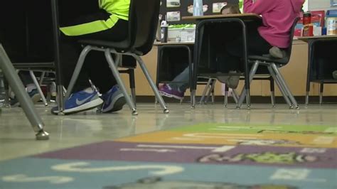 Parents: Kids tied up in classroom, state cut corners during investigation
