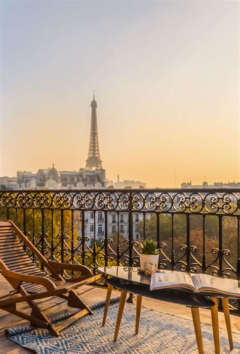 Paris Hotels and Travel Tips