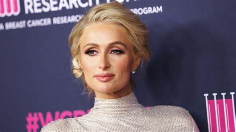Paris hilton pirn. After her big break on The Simple Life in 2003, Paris Hilton became a worldwide sensation quickly. With any busy celebrity, however, Paris occasionally needs time to herself away from ... 