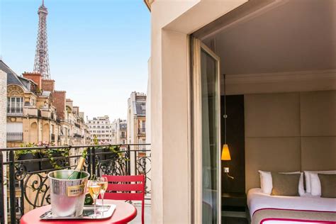 Paris hotels with balcony. These hotels with balconies in Paris have been described as romantic by other travelers: Hôtel Grand Powers - Traveler rating: 5/5. Hotel Monge - Traveler rating: 5/5. 