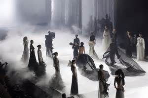 Paris moda haftası.