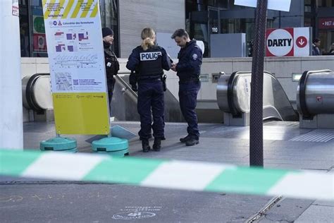 Paris police open fire on a woman who allegedly made threats in the latest security incident