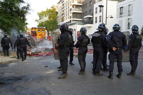 Paris police shooting: Macron deplores 'inexcusable' killing of 17-year-old