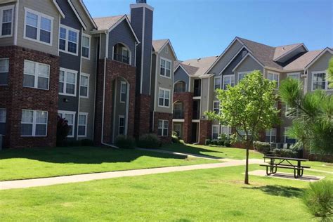 Park on Westpointe Apartments 301 Pointe Parkway …