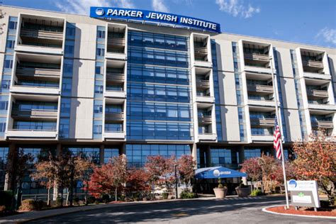 Parker jewish. The Parker Jewish Institute, like many other care facilities in New York, had to implement a host of safety guidelines to protect its patients, residents and staff from COVID-19 this year. 
