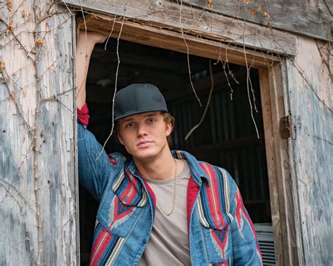 Parker mccollum pretty heart. 9 Aug 2021 ... Parker McCollum: How He Wrote His Hit 'Pretty Heart' ... The How I Wrote That Song limited series gives music fans a front-row seat for ... 