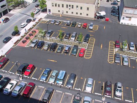 Parking close by me. Aug 12, 2019 · On August 2, BEST opened up 24 bus depots across the city with 3,000 parking lots for tourist and school buses, especially during day hours between 8am and 8pm. 