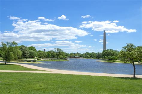 Parks in dc. Jul 28, 2019 · With over 1200 acres, Anacostia Park follows the Anacostia River and is one of Washington, D.C.'s largest recreation areas. Kenilworth Park and Aquatic Gardens and Kenilworth Marsh offer beautiful nature walks and exhibits. There is an 18-hole course, a driving range, three marinas, and a public boat ramp. 