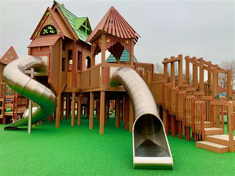 Aug 5, 2022 · So, they created InnerActive, a self-supervised play park for kids ages 1-17. The park features a large indoor play structure, a wooden toddler play area, an in-ground trampoline, and a large seating area to host parties and homeschool work time. Address: 2240 Woodale Dr, Mounds View, MN 55112. Website: Inner Active. 