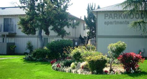 Parkwood Apartments - Overview, News & Competitors