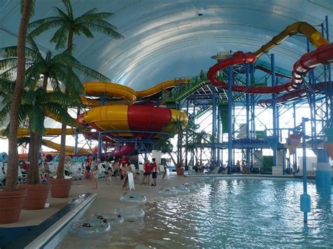 Parque acuático cubierto casino niagara.
