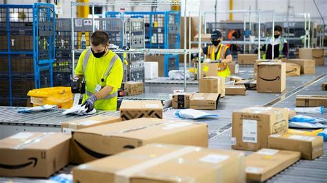 EMA1-2. Part-Time roles. Mansfield. Part-Time roles. Kegworth. Join our team at Amazon to help pick, pack and dispatch orders to customers. Amazon is looking for a motivated full time Warehouse Operatives and paying 9.70.per hour. No experience needed. You’ll be helping to pick, pack and dispatch orders to customers near you, and across the UK.. 