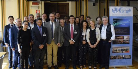 Participants at the UNIDROIT meeting in Oslo 3-4 March 2016 - UiO