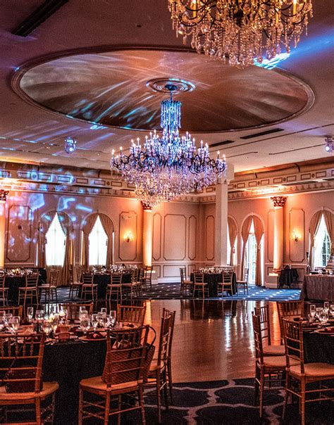 Party rooms in restaurants near me. Top 10 Best Private Party Rooms in Houston, TX - March 2024 - Yelp - Upstairs Bar & Lounge, Avant Garden BAR, Nouveau Antique Art Venue, Brenner's on the Bayou, Savoir, Postino Heights, Pinstripes, Axelrad, Bayou & Bottle, The Astorian 