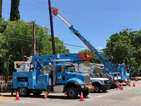 Several power lines damaged, power outages, no injuries – Paso Roble