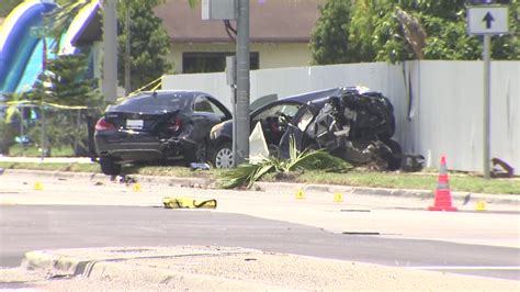 Passenger killed, driver hospitalized after 3-vehicle crash in Southwest Miami-Dade