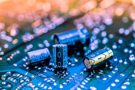 Passive Components & Capacitor-RC-Network (catalog page 1)