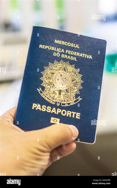 Passport brazil your pocket guide to brazilian business customs etiquette passport to the world. - Estudios sobre las leyes de tierras públicas..