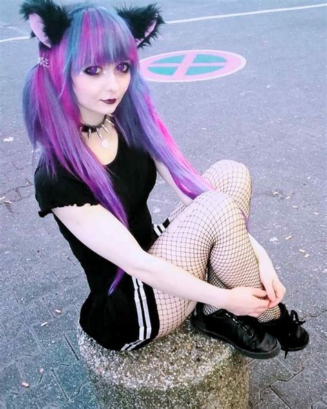 Pastel Goth Women