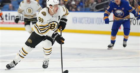 Pastrnak, with a goal and 2 assists, leads Boston Bruins to 5-2 win over Buffalo Sabres