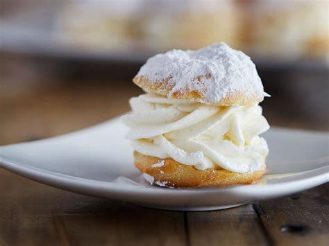 Pastry dough used in crullers and beignets NYT Crossword