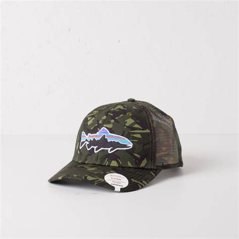 Patagonia Fitz Roy Trout Trucker Hat BGCF hos » INLANDET.se