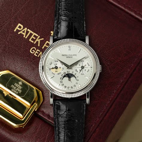 Patek Halı ve Koltuk Yıkama