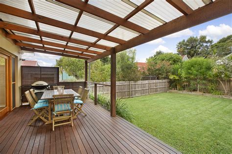 Patio build. The Spruce / Christopher Lee Foto. Materials and Other Considerations For Your Patio Cover . A patio cover can anything from a retractable awning to a pergola or a fixed roof. If you have a small patio with simple shading needs, you can buy or DIY a privacy screen, pop-up canopy, or free-standing … 