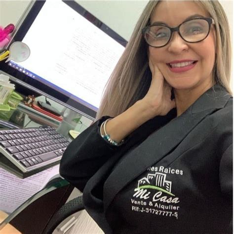 Patricia Liam Messenger Curitiba