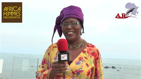 Patricia Poppy Messenger Conakry