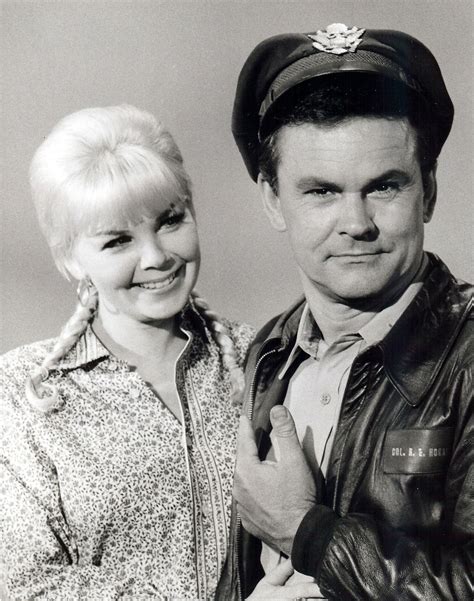 Bob Crane married his second wife after meeting her on the set