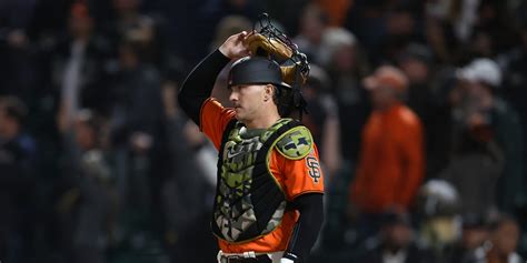 Patrick Bailey has birthday to remember in Giants win over Pirates