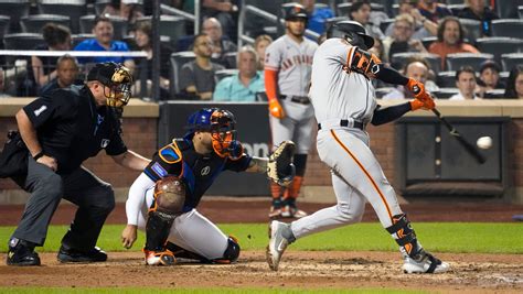 Patrick Bailey hits a 3-run homer in the 8th to lift the Giants past the Mets, 5-4